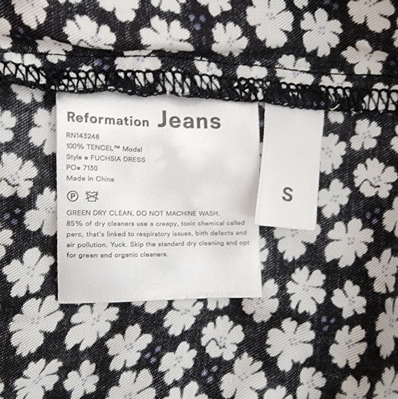 REFORMATION FUSCHIA MINI DRESS WRAPPED STYLE LONG SLEEVES SIZE SMALL - Picture 5 of 12